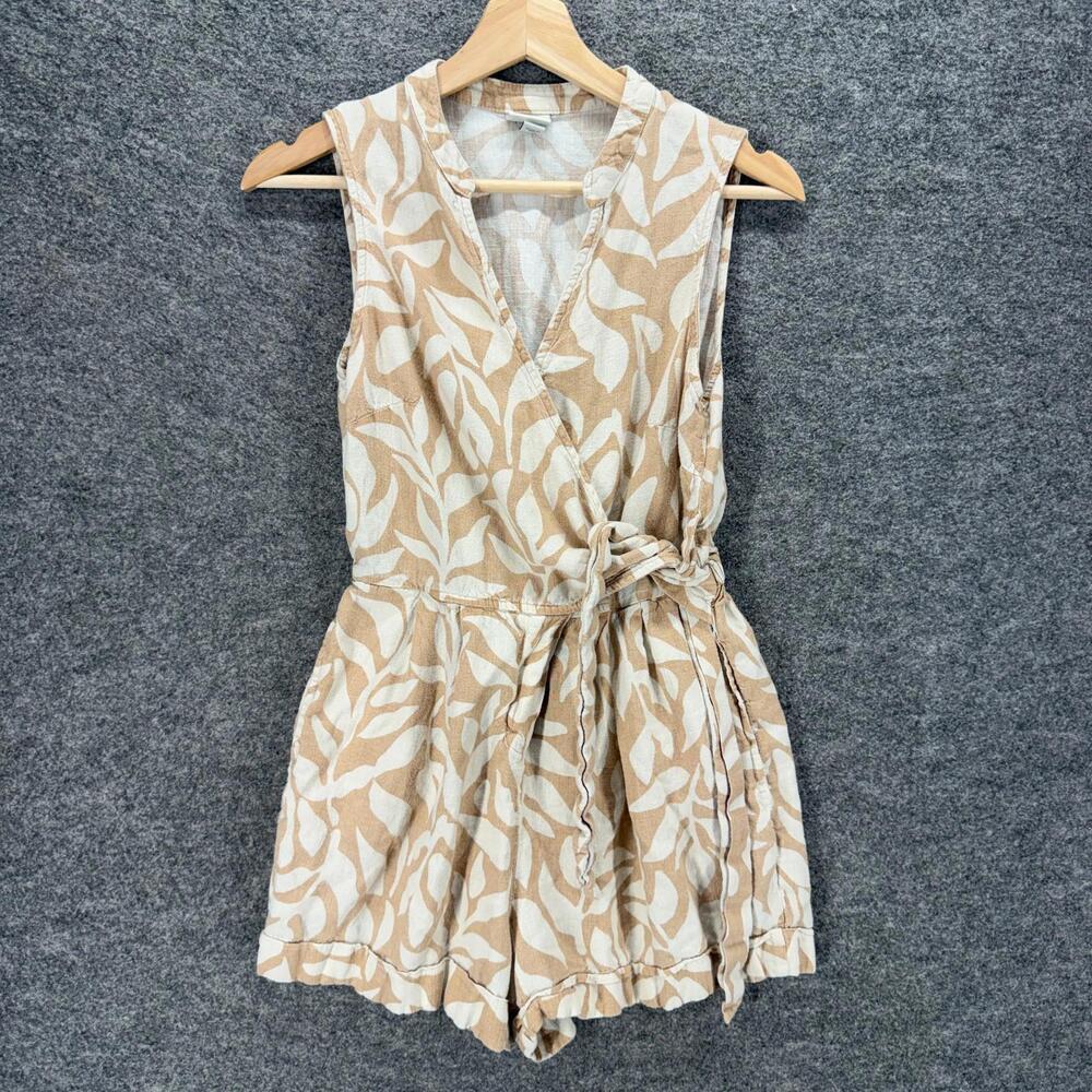A New Day Jumpsuit Women S Small Beige Floral V-Neck Tie Up Tasseled Belted